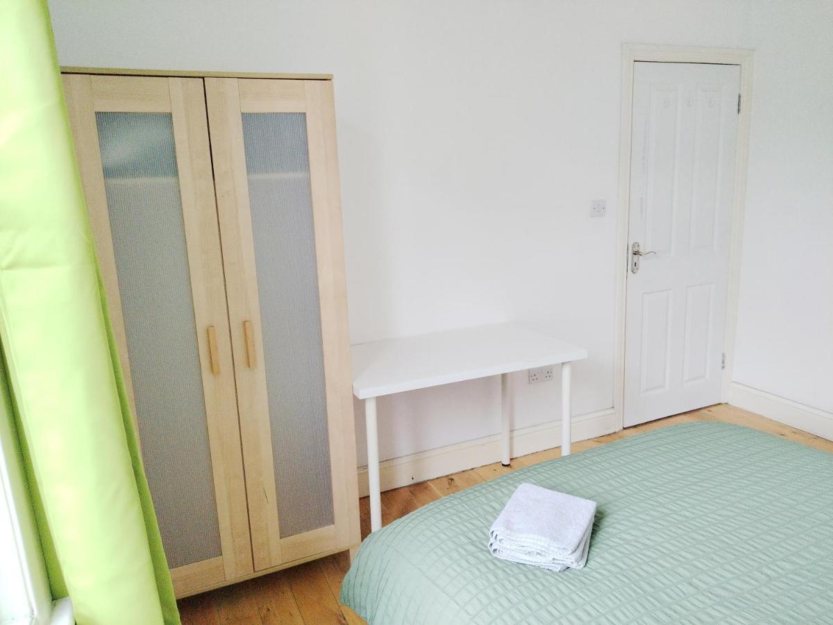 Cosy Rooms Near Canary Wharf & The O2 Лондон Екстер'єр фото
