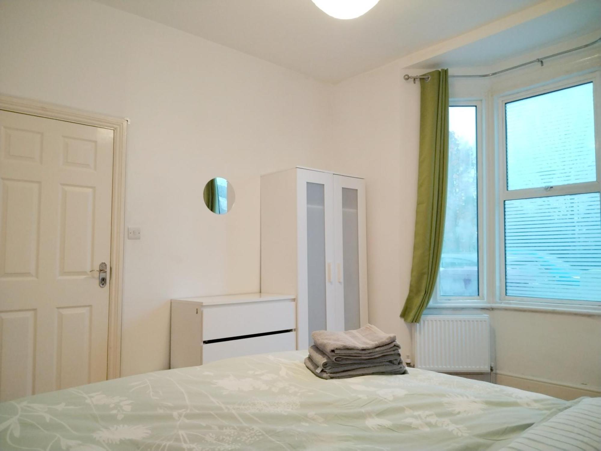 Cosy Rooms Near Canary Wharf & The O2 Лондон Екстер'єр фото
